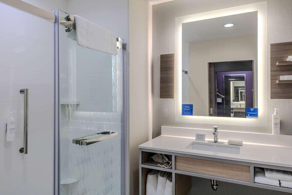 Hilton Garden Inn Detroit Utica, Mi Clinton Township Habitación foto